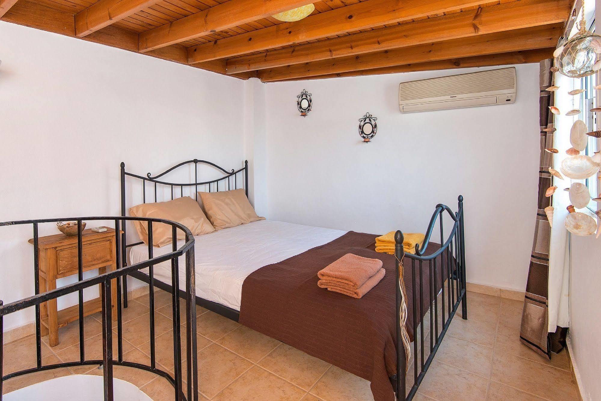 Old Town Roloi House Villa Rhodes City Buitenkant foto
