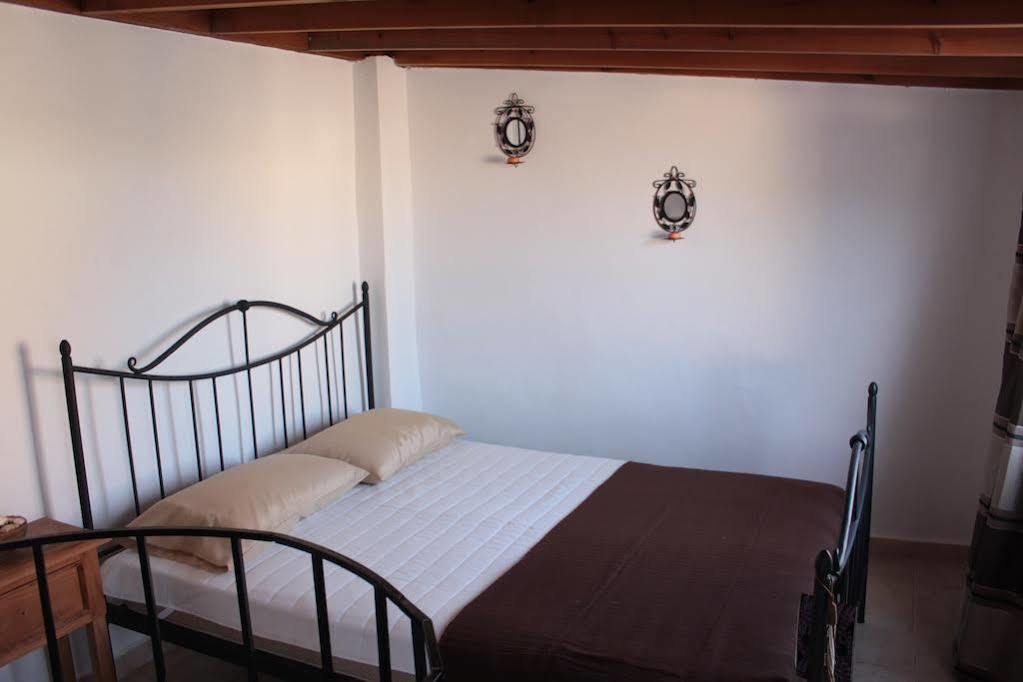 Old Town Roloi House Villa Rhodes City Buitenkant foto